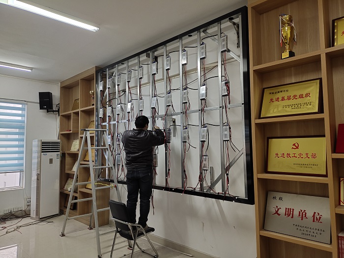 華北水利水電,室內全彩LED顯示屏,鄭州LED顯示屏,智顯力諾
